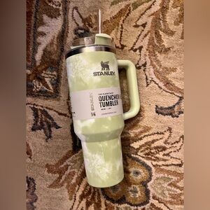 Stanley Green Quencher Tumbler
